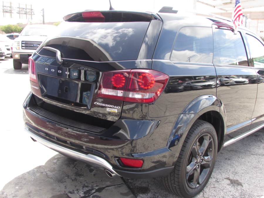2019 Dodge Journey Crossroad FWD, available for sale in Orlando, Florida | VIP Auto Enterprise, Inc. Orlando, Florida 2019 Dodge Journey Crossroad FWD, available for sale in Orlando, Florida | VIP Auto Enterprise, Inc. Orlando, Florida