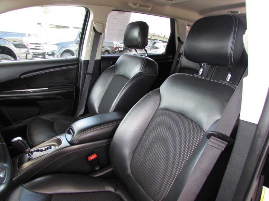 2019 Dodge Journey Crossroad FWD, available for sale in Orlando, Florida | VIP Auto Enterprise, Inc. Orlando, Florida 2019 Dodge Journey Crossroad FWD, available for sale in Orlando, Florida | VIP Auto Enterprise, Inc. Orlando, Florida