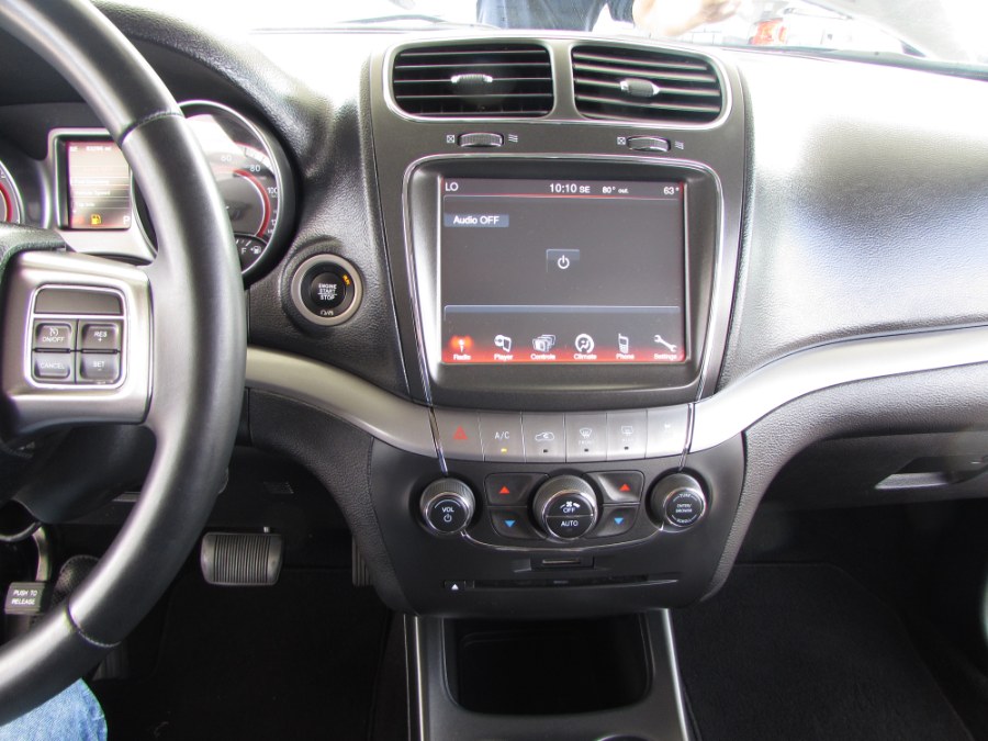 2019 Dodge Journey Crossroad FWD, available for sale in Orlando, Florida | VIP Auto Enterprise, Inc. Orlando, Florida 2019 Dodge Journey Crossroad FWD, available for sale in Orlando, Florida | VIP Auto Enterprise, Inc. Orlando, Florida