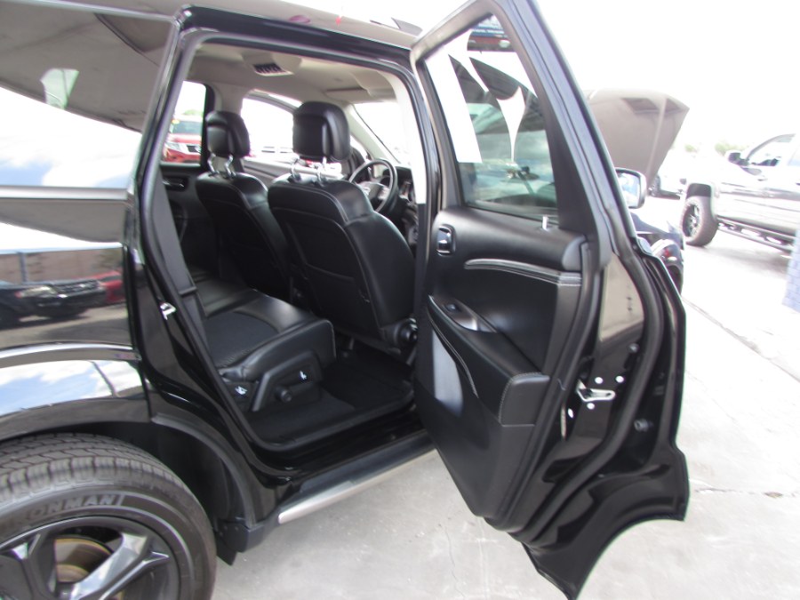 2019 Dodge Journey Crossroad FWD, available for sale in Orlando, Florida | VIP Auto Enterprise, Inc. Orlando, Florida 2019 Dodge Journey Crossroad FWD, available for sale in Orlando, Florida | VIP Auto Enterprise, Inc. Orlando, Florida