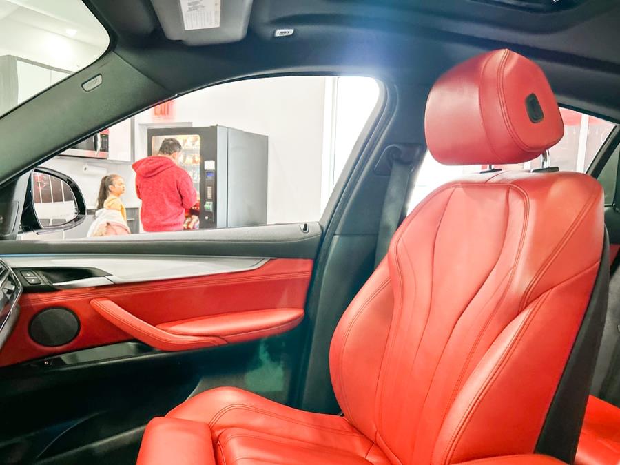 2017 BMW X6 xDrive35i Sports Activity Coupe, available for sale in Franklin Square, New York | Luxury Motor Club. Franklin Square, New York 2017 BMW X6 xDrive35i Sports Activity Coupe, available for sale in Franklin Square, New York | Luxury Motor Club. Franklin Square, New York