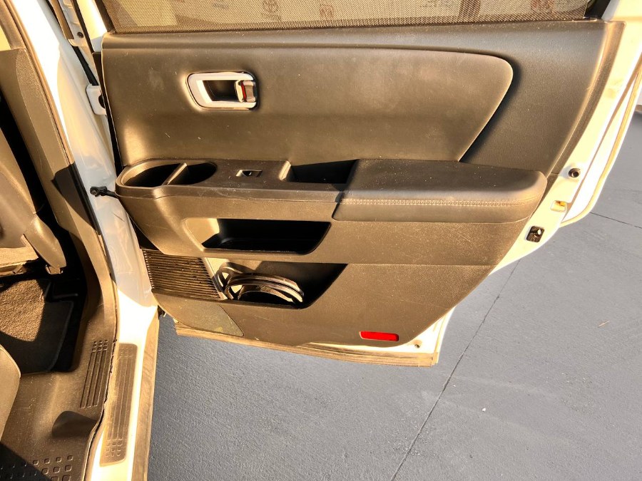 2013 Honda Pilot 4WD 4dr Touring w/RES & Navi, available for sale in Santa Ana, California | Auto Max Of Santa Ana. Santa Ana, California 2013 Honda Pilot 4WD 4dr Touring w/RES & Navi, available for sale in Santa Ana, California | Auto Max Of Santa Ana. Santa Ana, California