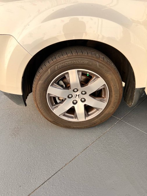 2013 Honda Pilot 4WD 4dr Touring w/RES & Navi, available for sale in Santa Ana, California | Auto Max Of Santa Ana. Santa Ana, California 2013 Honda Pilot 4WD 4dr Touring w/RES & Navi, available for sale in Santa Ana, California | Auto Max Of Santa Ana. Santa Ana, California
