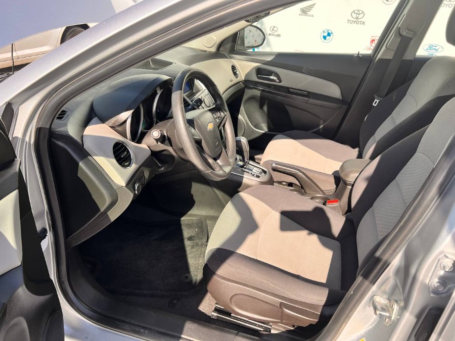 2014 Chevrolet Cruze 4dr Sdn Auto LS, available for sale in Santa Ana, California | Auto Max Of Santa Ana. Santa Ana, California 2014 Chevrolet Cruze 4dr Sdn Auto LS, available for sale in Santa Ana, California | Auto Max Of Santa Ana. Santa Ana, California