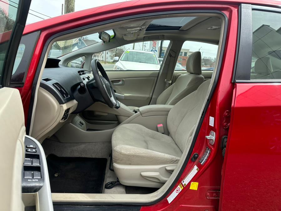 2011 Toyota Prius 5dr HB II (Natl), available for sale in Manchester, Connecticut | Carsonmain LLC. Manchester, Connecticut 2011 Toyota Prius 5dr HB II (Natl), available for sale in Manchester, Connecticut | Carsonmain LLC. Manchester, Connecticut