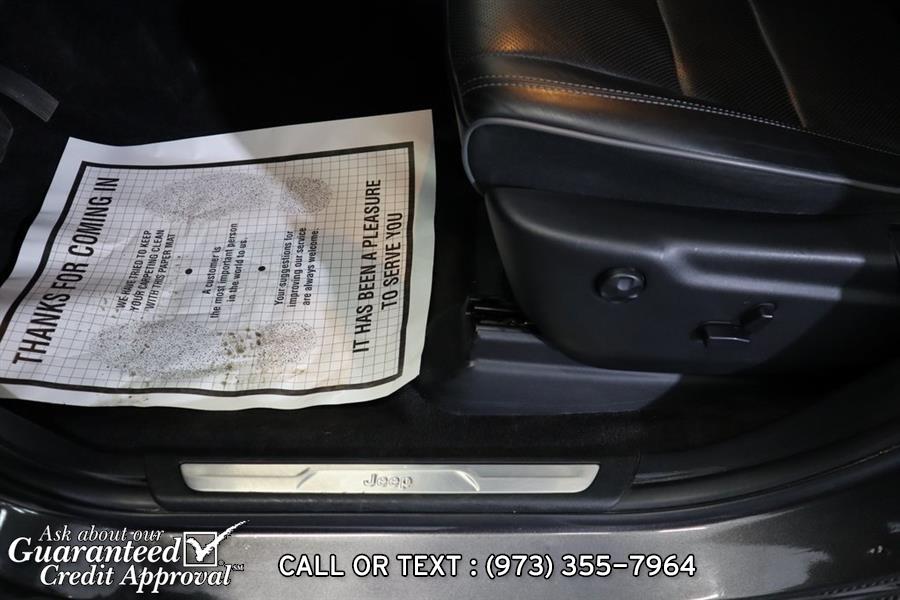 2019 Jeep Grand Cherokee Overland, available for sale in Haskell, New Jersey | City Motor Group Inc.. Haskell, New Jersey 2019 Jeep Grand Cherokee Overland, available for sale in Haskell, New Jersey | City Motor Group Inc.. Haskell, New Jersey