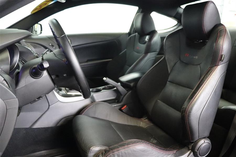 2015 Hyundai Genesis Coupe R-SPEC 3.8, available for sale in Paterson, New Jersey | Fast Track Motors. Paterson, New Jersey 2015 Hyundai Genesis Coupe R-SPEC 3.8, available for sale in Paterson, New Jersey | Fast Track Motors. Paterson, New Jersey