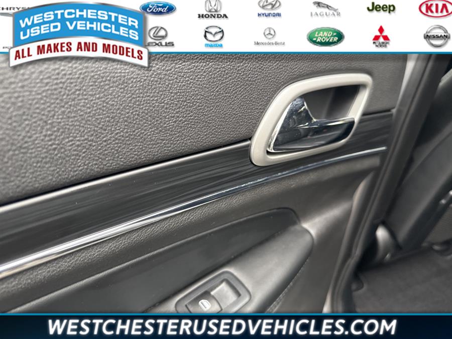 2020 Jeep Grand Cherokee Limited, available for sale in White Plains, New York | Westchester Used Vehicles. White Plains, New York 2020 Jeep Grand Cherokee Limited, available for sale in White Plains, New York | Westchester Used Vehicles. White Plains, New York