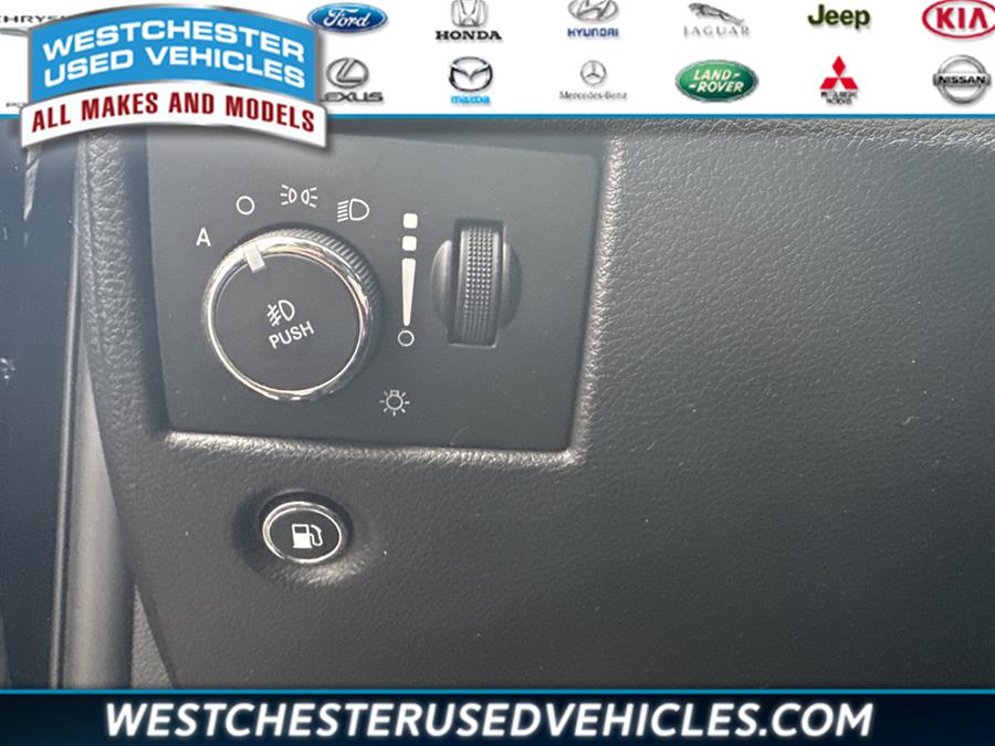 2020 Jeep Grand Cherokee Limited, available for sale in White Plains, New York | Westchester Used Vehicles. White Plains, New York 2020 Jeep Grand Cherokee Limited, available for sale in White Plains, New York | Westchester Used Vehicles. White Plains, New York