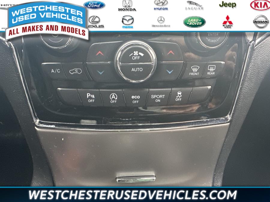 2020 Jeep Grand Cherokee Limited, available for sale in White Plains, New York | Westchester Used Vehicles. White Plains, New York 2020 Jeep Grand Cherokee Limited, available for sale in White Plains, New York | Westchester Used Vehicles. White Plains, New York