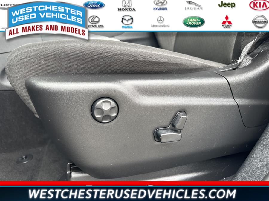 2020 Jeep Grand Cherokee Laredo E, available for sale in White Plains, New York | Westchester Used Vehicles. White Plains, New York 2020 Jeep Grand Cherokee Laredo E, available for sale in White Plains, New York | Westchester Used Vehicles. White Plains, New York
