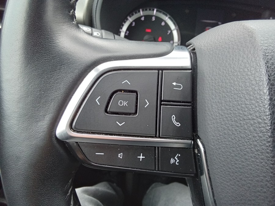 2021 Toyota Highlander LE AWD (Natl), available for sale in Irvington, New Jersey | NJ Used Cars Center. Irvington, New Jersey 2021 Toyota Highlander LE AWD (Natl), available for sale in Irvington, New Jersey | NJ Used Cars Center. Irvington, New Jersey