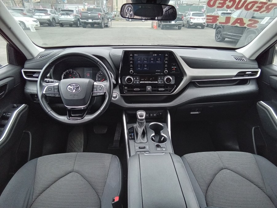 2021 Toyota Highlander LE AWD (Natl), available for sale in Irvington, New Jersey | NJ Used Cars Center. Irvington, New Jersey 2021 Toyota Highlander LE AWD (Natl), available for sale in Irvington, New Jersey | NJ Used Cars Center. Irvington, New Jersey