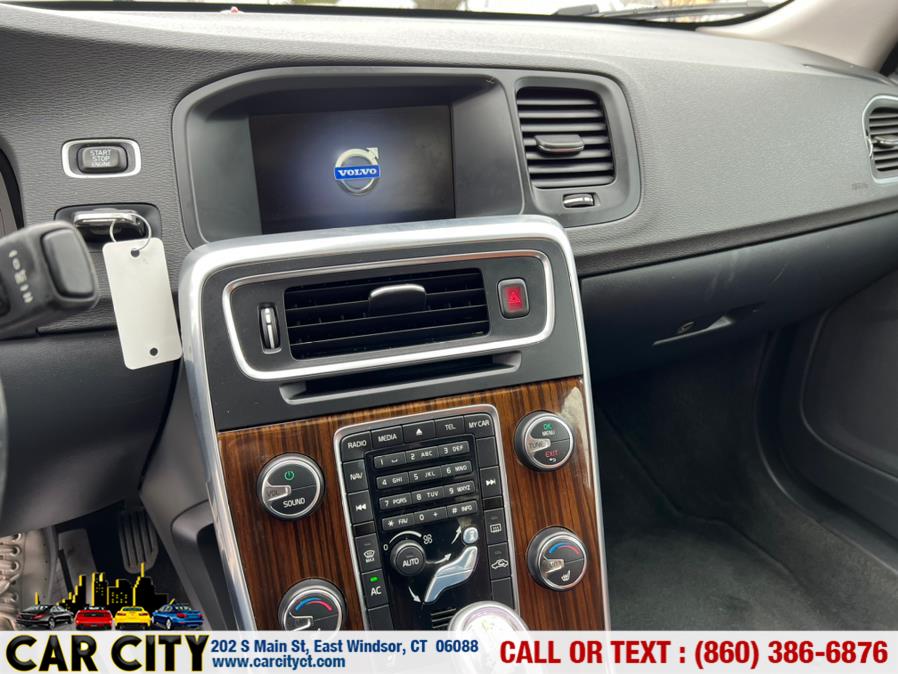 2013 Volvo S60 4dr Sdn T5 Premier AWD, available for sale in East Windsor, Connecticut | Car City LLC. East Windsor, Connecticut 2013 Volvo S60 4dr Sdn T5 Premier AWD, available for sale in East Windsor, Connecticut | Car City LLC. East Windsor, Connecticut