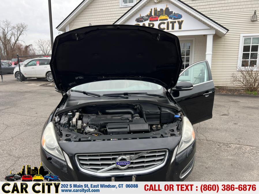 2013 Volvo S60 4dr Sdn T5 Premier AWD, available for sale in East Windsor, Connecticut | Car City LLC. East Windsor, Connecticut 2013 Volvo S60 4dr Sdn T5 Premier AWD, available for sale in East Windsor, Connecticut | Car City LLC. East Windsor, Connecticut