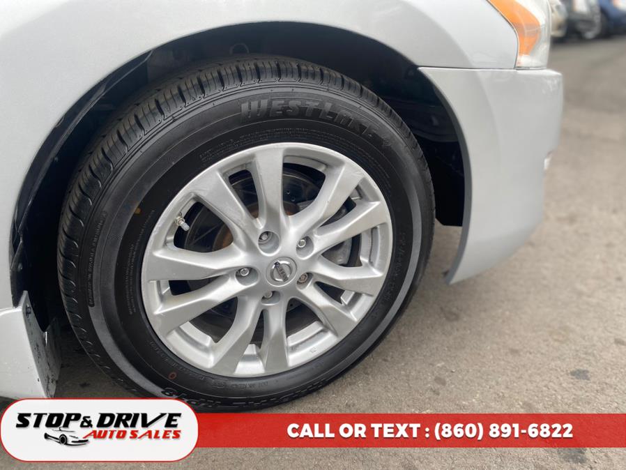 2014 Nissan Altima 4dr Sdn I4 2.5 SV, available for sale in East Windsor, Connecticut | Stop & Drive Auto Sales. East Windsor, Connecticut 2014 Nissan Altima 4dr Sdn I4 2.5 SV, available for sale in East Windsor, Connecticut | Stop & Drive Auto Sales. East Windsor, Connecticut