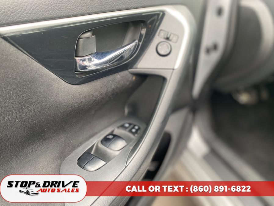 2014 Nissan Altima 4dr Sdn I4 2.5 SV, available for sale in East Windsor, Connecticut | Stop & Drive Auto Sales. East Windsor, Connecticut 2014 Nissan Altima 4dr Sdn I4 2.5 SV, available for sale in East Windsor, Connecticut | Stop & Drive Auto Sales. East Windsor, Connecticut
