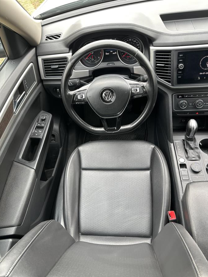 2018 Volkswagen Atlas 3.6L V6 SE w/Technology 4MOTION, available for sale in Plainville, Connecticut | Choice Group LLC Choice Motor Car. Plainville, Connecticut