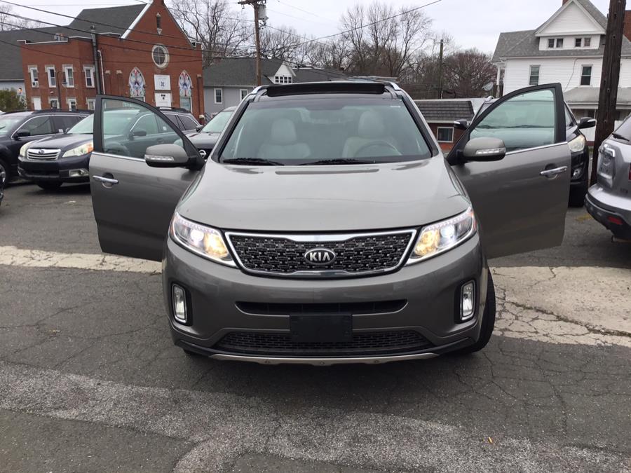 2014 Kia Sorento SX w/Limited Pkg, available for sale in Manchester, Connecticut | Liberty Motors. Manchester, Connecticut