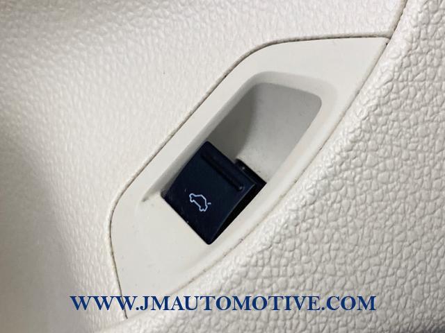 2019 Volkswagen Passat 2.0T Wolfsburg Edition Auto, available for sale in Naugatuck, Connecticut | J&M Automotive Sls&Svc LLC. Naugatuck, Connecticut 2019 Volkswagen Passat 2.0T Wolfsburg Edition Auto, available for sale in Naugatuck, Connecticut | J&M Automotive Sls&Svc LLC. Naugatuck, Connecticut