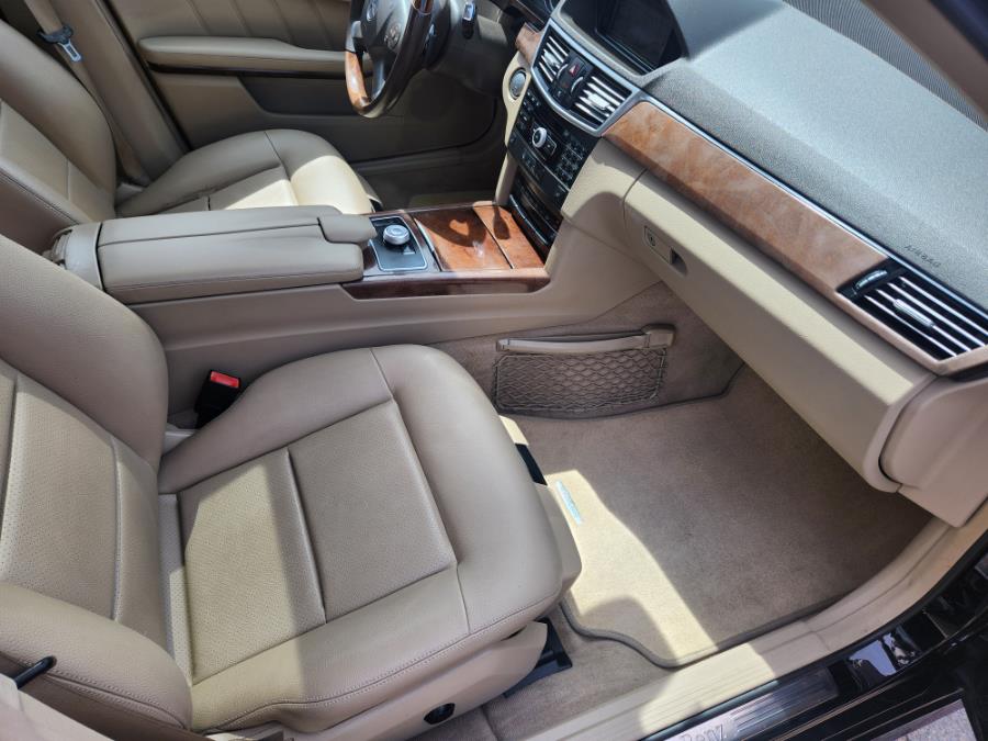 2010 Mercedes-Benz E-Class 4dr Sdn E350 Luxury 4MATIC, available for sale in West Babylon, New York | SGM Auto Sales. West Babylon, New York 2010 Mercedes-Benz E-Class 4dr Sdn E350 Luxury 4MATIC, available for sale in West Babylon, New York | SGM Auto Sales. West Babylon, New York