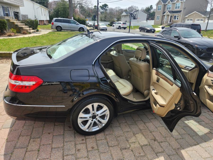 2010 Mercedes-Benz E-Class 4dr Sdn E350 Luxury 4MATIC, available for sale in West Babylon, New York | SGM Auto Sales. West Babylon, New York 2010 Mercedes-Benz E-Class 4dr Sdn E350 Luxury 4MATIC, available for sale in West Babylon, New York | SGM Auto Sales. West Babylon, New York