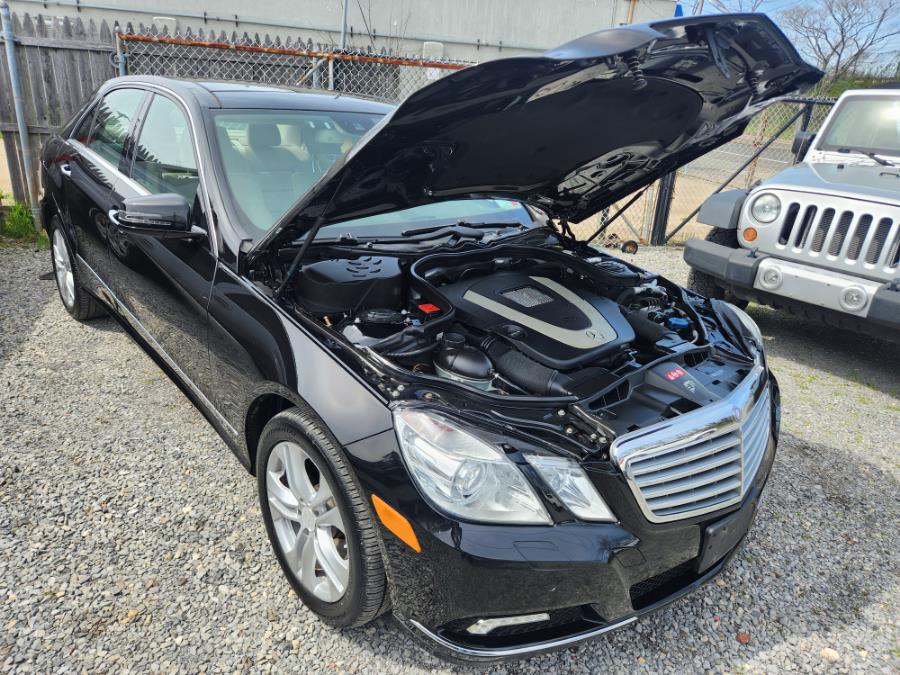 2010 Mercedes-Benz E-Class 4dr Sdn E350 Luxury 4MATIC, available for sale in West Babylon, New York | SGM Auto Sales. West Babylon, New York 2010 Mercedes-Benz E-Class 4dr Sdn E350 Luxury 4MATIC, available for sale in West Babylon, New York | SGM Auto Sales. West Babylon, New York
