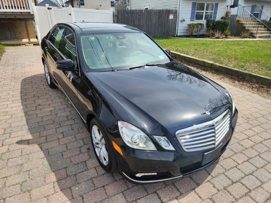 2010 Mercedes-Benz E-Class 4dr Sdn E350 Luxury 4MATIC, available for sale in West Babylon, New York | SGM Auto Sales. West Babylon, New York 2010 Mercedes-Benz E-Class 4dr Sdn E350 Luxury 4MATIC, available for sale in West Babylon, New York | SGM Auto Sales. West Babylon, New York