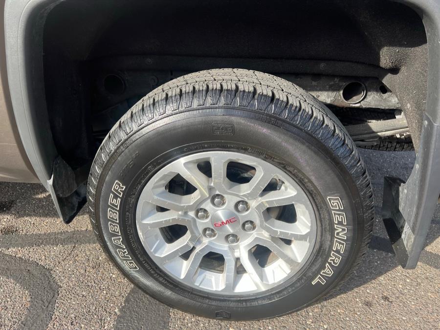 2015 GMC Sierra 1500 4WD Double Cab 143.5" SLE, available for sale in Waterbury, Connecticut | Platinum Auto Care. Waterbury, Connecticut 2015 GMC Sierra 1500 4WD Double Cab 143.5" SLE, available for sale in Waterbury, Connecticut | Platinum Auto Care. Waterbury, Connecticut