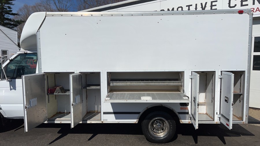 1999 Ford Econoline Commercial Cutaway E-450 Super Duty 158" WB DRW, available for sale in Waterbury, Connecticut | West End Automotive Center. Waterbury, Connecticut 1999 Ford Econoline Commercial Cutaway E-450 Super Duty 158" WB DRW, available for sale in Waterbury, Connecticut | West End Automotive Center. Waterbury, Connecticut