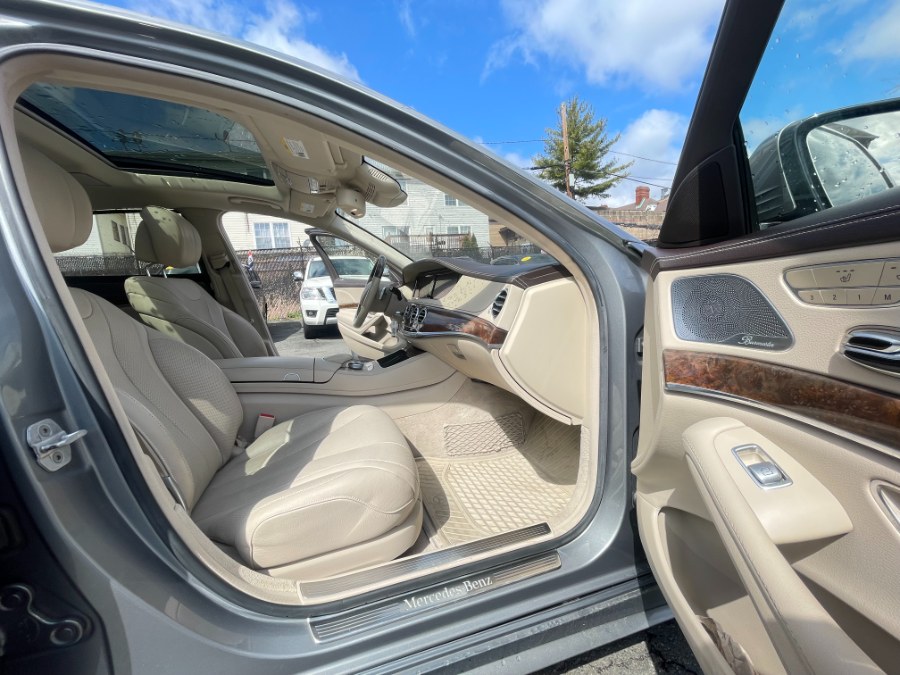 2014 Mercedes-Benz S-Class 4dr Sdn S550 4MATIC, available for sale in Newark , New Jersey | Champion Used Auto Sales 2. Newark , New Jersey 2014 Mercedes-Benz S-Class 4dr Sdn S550 4MATIC, available for sale in Newark , New Jersey | Champion Used Auto Sales 2. Newark , New Jersey