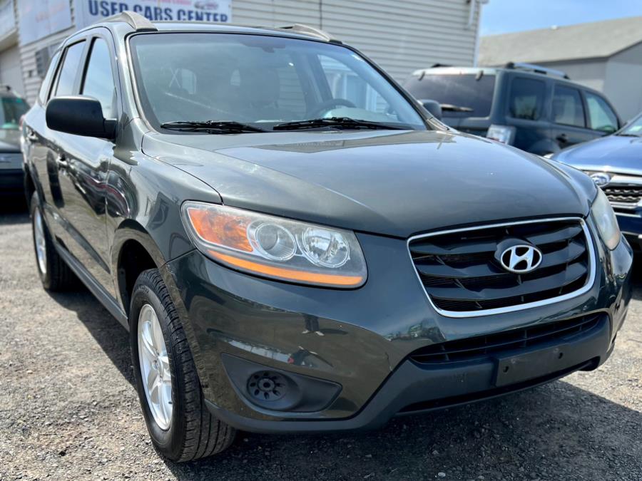 Used Hyundai Santa Fe FWD 4dr I4 Auto GLS 2010 | Wallingford Auto Center LLC. Wallingford, Connecticut