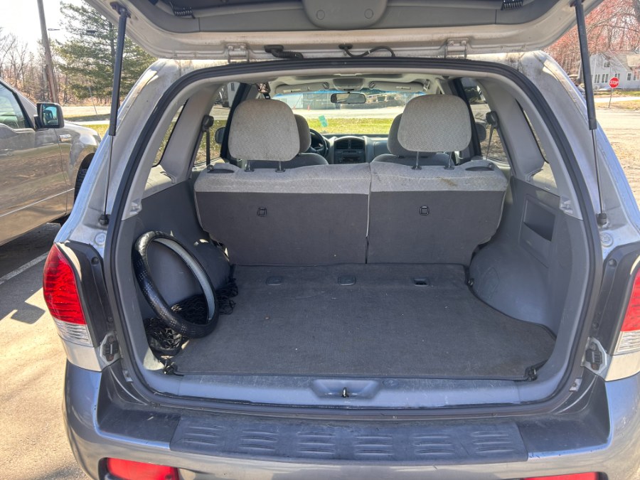 2005 Hyundai Santa Fe 4dr GLS 4WD 2.7L Auto, available for sale in South Hadley, Massachusetts | Payless Auto Sale. South Hadley, Massachusetts 2005 Hyundai Santa Fe 4dr GLS 4WD 2.7L Auto, available for sale in South Hadley, Massachusetts | Payless Auto Sale. South Hadley, Massachusetts
