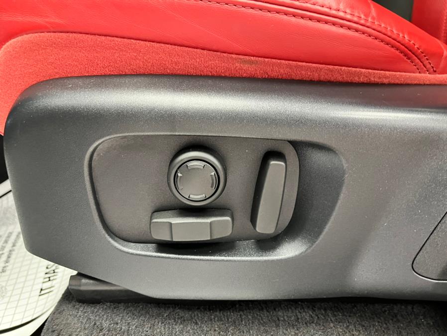 2018 Land Rover Range Rover Sport V8 Supercharged Dynamic, available for sale in Massapequa Park, New York | Power Motors East. Massapequa Park, New York 2018 Land Rover Range Rover Sport V8 Supercharged Dynamic, available for sale in Massapequa Park, New York | Power Motors East. Massapequa Park, New York