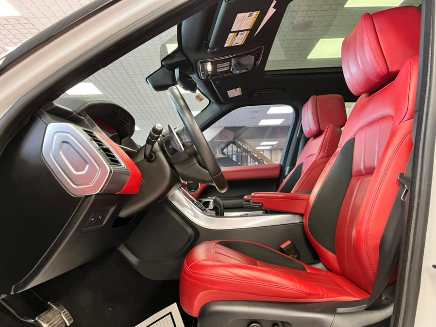2018 Land Rover Range Rover Sport V8 Supercharged Dynamic, available for sale in Massapequa Park, New York | Power Motors East. Massapequa Park, New York 2018 Land Rover Range Rover Sport V8 Supercharged Dynamic, available for sale in Massapequa Park, New York | Power Motors East. Massapequa Park, New York