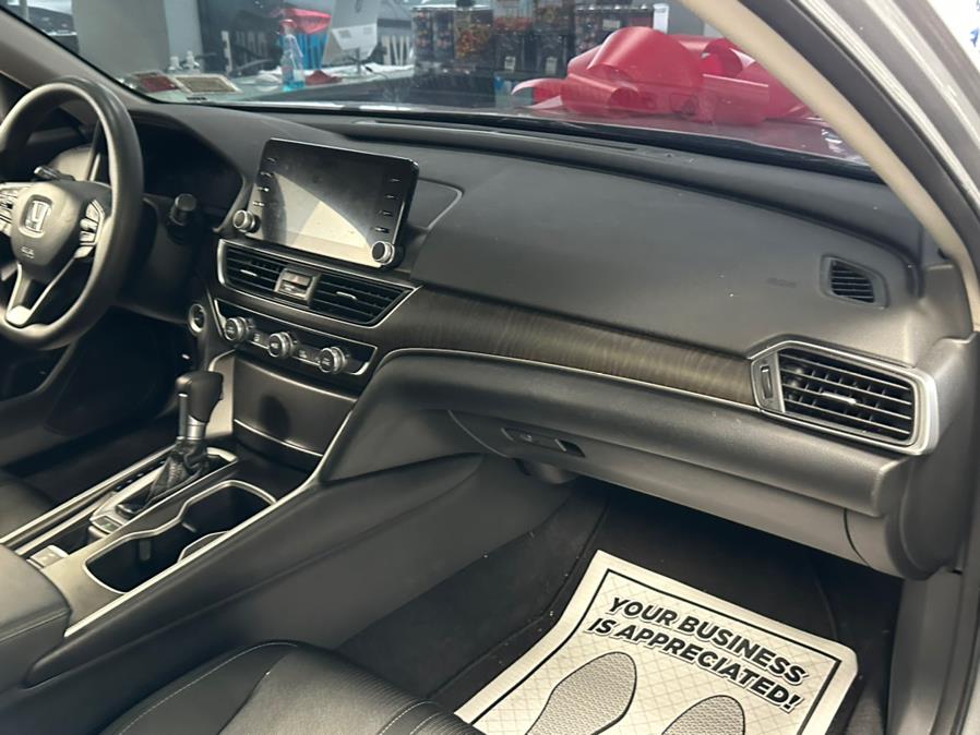 2019 Honda Accord Sedan EX 1.5T CVT, available for sale in Inwood, New York | 5 Towns Drive. Inwood, New York 2019 Honda Accord Sedan EX 1.5T CVT, available for sale in Inwood, New York | 5 Towns Drive. Inwood, New York