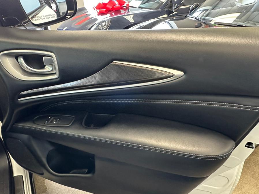 2020 INFINITI QX60 PURE AWD, available for sale in Inwood, New York | 5 Towns Drive. Inwood, New York 2020 INFINITI QX60 PURE AWD, available for sale in Inwood, New York | 5 Towns Drive. Inwood, New York