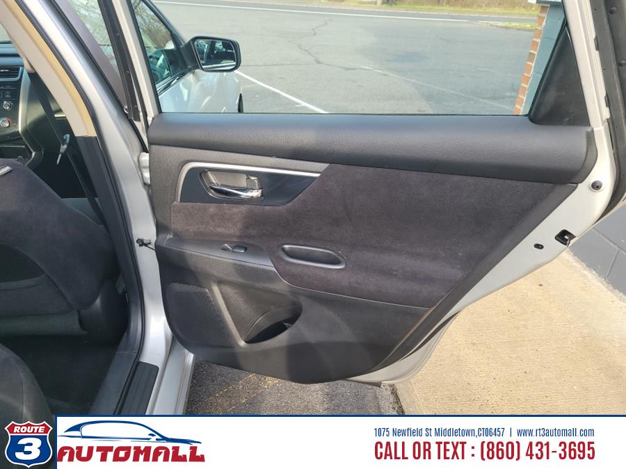 2013 Nissan Altima 4dr Sdn I4 2.5 S, available for sale in Middletown, Connecticut | RT 3 AUTO MALL LLC. Middletown, Connecticut 2013 Nissan Altima 4dr Sdn I4 2.5 S, available for sale in Middletown, Connecticut | RT 3 AUTO MALL LLC. Middletown, Connecticut