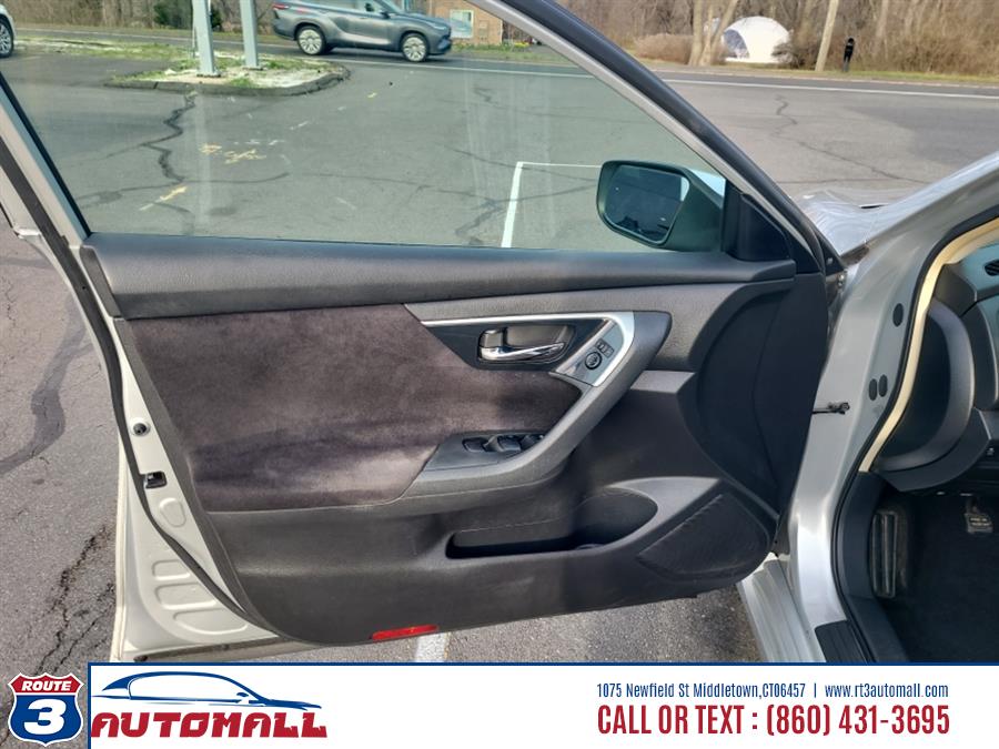 2013 Nissan Altima 4dr Sdn I4 2.5 S, available for sale in Middletown, Connecticut | RT 3 AUTO MALL LLC. Middletown, Connecticut 2013 Nissan Altima 4dr Sdn I4 2.5 S, available for sale in Middletown, Connecticut | RT 3 AUTO MALL LLC. Middletown, Connecticut