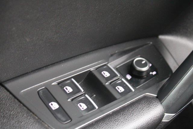 2020 Volkswagen Tiguan SE, available for sale in Elmont, New York | NY Luxury Motors. Elmont, New York 2020 Volkswagen Tiguan SE, available for sale in Elmont, New York | NY Luxury Motors. Elmont, New York
