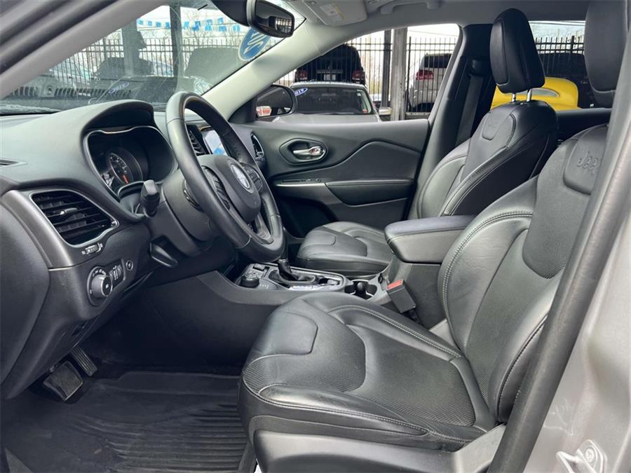 2019 Jeep Cherokee Limited, available for sale in Wantagh, New York | Wantagh Certified. Wantagh, New York 2019 Jeep Cherokee Limited, available for sale in Wantagh, New York | Wantagh Certified. Wantagh, New York