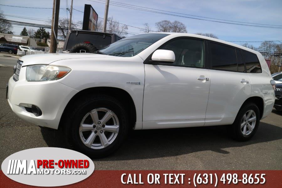 2008 Toyota Highlander Hybrid 4WD 4dr (Natl), available for sale in Huntington Station, New York | M & A Motors. Huntington Station, New York 2008 Toyota Highlander Hybrid 4WD 4dr (Natl), available for sale in Huntington Station, New York | M & A Motors. Huntington Station, New York
