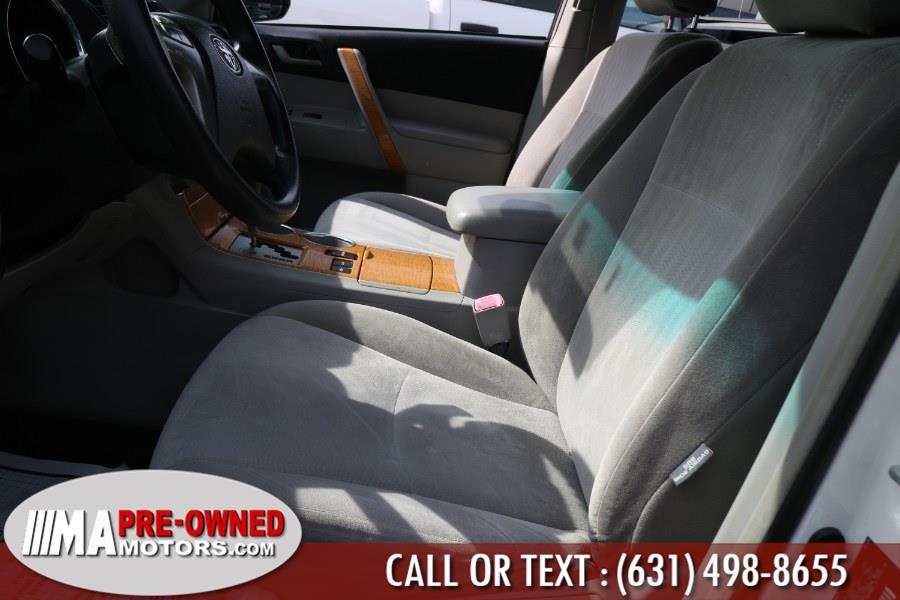 2008 Toyota Highlander Hybrid 4WD 4dr (Natl), available for sale in Huntington Station, New York | M & A Motors. Huntington Station, New York 2008 Toyota Highlander Hybrid 4WD 4dr (Natl), available for sale in Huntington Station, New York | M & A Motors. Huntington Station, New York