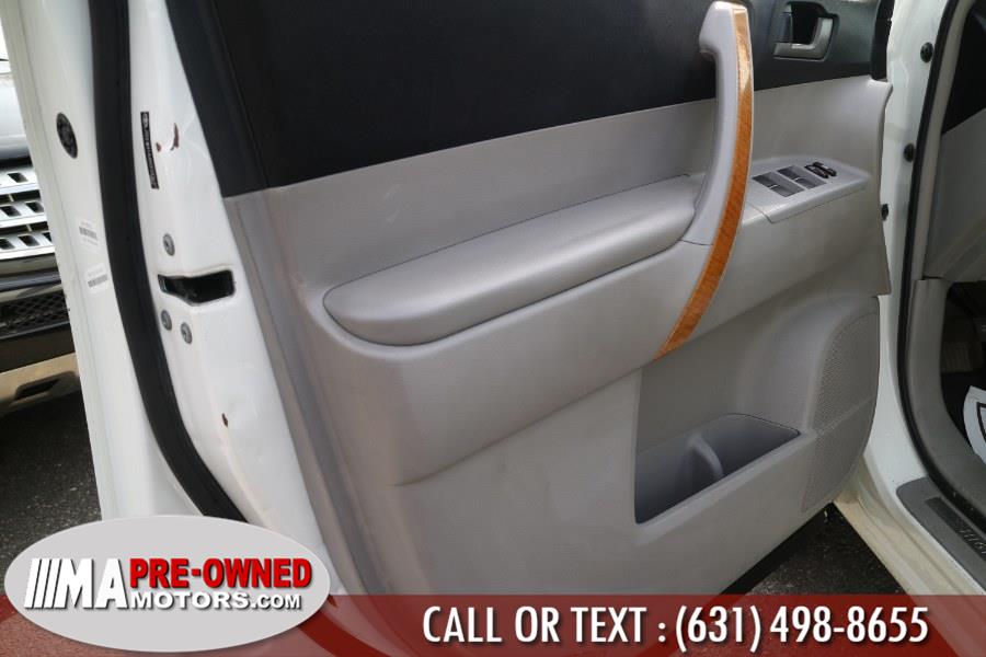 2008 Toyota Highlander Hybrid 4WD 4dr (Natl), available for sale in Huntington Station, New York | M & A Motors. Huntington Station, New York 2008 Toyota Highlander Hybrid 4WD 4dr (Natl), available for sale in Huntington Station, New York | M & A Motors. Huntington Station, New York