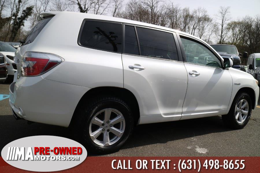 2008 Toyota Highlander Hybrid 4WD 4dr (Natl), available for sale in Huntington Station, New York | M & A Motors. Huntington Station, New York 2008 Toyota Highlander Hybrid 4WD 4dr (Natl), available for sale in Huntington Station, New York | M & A Motors. Huntington Station, New York