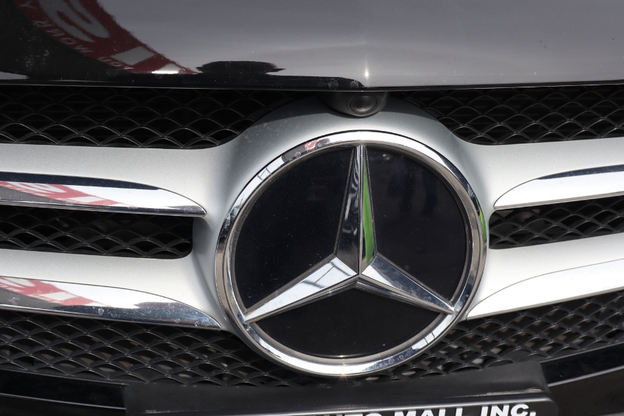 2019 Mercedes-Benz C-Class C 300 4MATIC Sedan, available for sale in Jamaica, New York | Hillside Auto Mall Inc.. Jamaica, New York 2019 Mercedes-Benz C-Class C 300 4MATIC Sedan, available for sale in Jamaica, New York | Hillside Auto Mall Inc.. Jamaica, New York