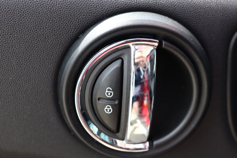 2020 MINI Countryman Cooper FWD, available for sale in Jamaica, New York | Hillside Auto Mall Inc.. Jamaica, New York 2020 MINI Countryman Cooper FWD, available for sale in Jamaica, New York | Hillside Auto Mall Inc.. Jamaica, New York