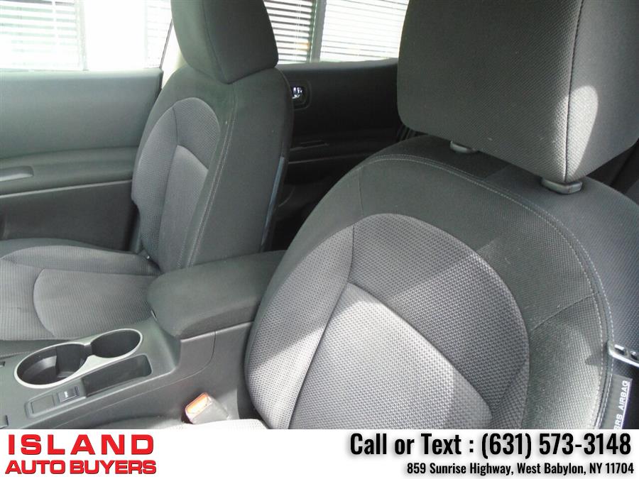 2012 Nissan Rogue SV AWD 4dr Crossover, available for sale in West Babylon, New York | Island Auto Buyers. West Babylon, New York 2012 Nissan Rogue SV AWD 4dr Crossover, available for sale in West Babylon, New York | Island Auto Buyers. West Babylon, New York