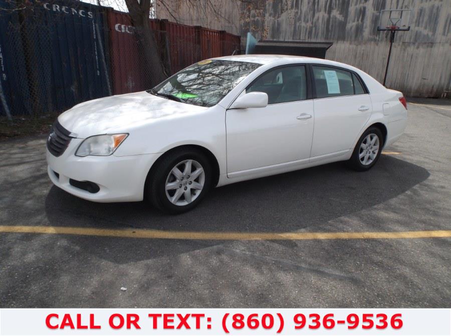 2010 Toyota Avalon 4dr Sdn XL (Natl), available for sale in Hartford, Connecticut | Lee Motors Sales Inc. Hartford, Connecticut 2010 Toyota Avalon 4dr Sdn XL (Natl), available for sale in Hartford, Connecticut | Lee Motors Sales Inc. Hartford, Connecticut
