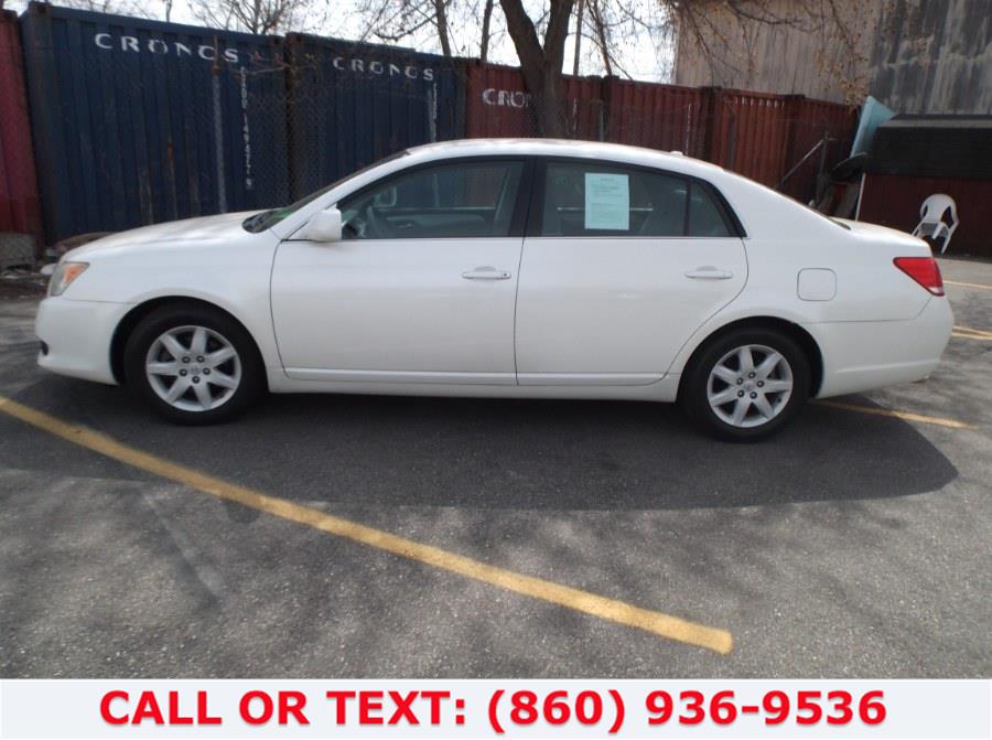 2010 Toyota Avalon 4dr Sdn XL (Natl), available for sale in Hartford, Connecticut | Lee Motors Sales Inc. Hartford, Connecticut 2010 Toyota Avalon 4dr Sdn XL (Natl), available for sale in Hartford, Connecticut | Lee Motors Sales Inc. Hartford, Connecticut